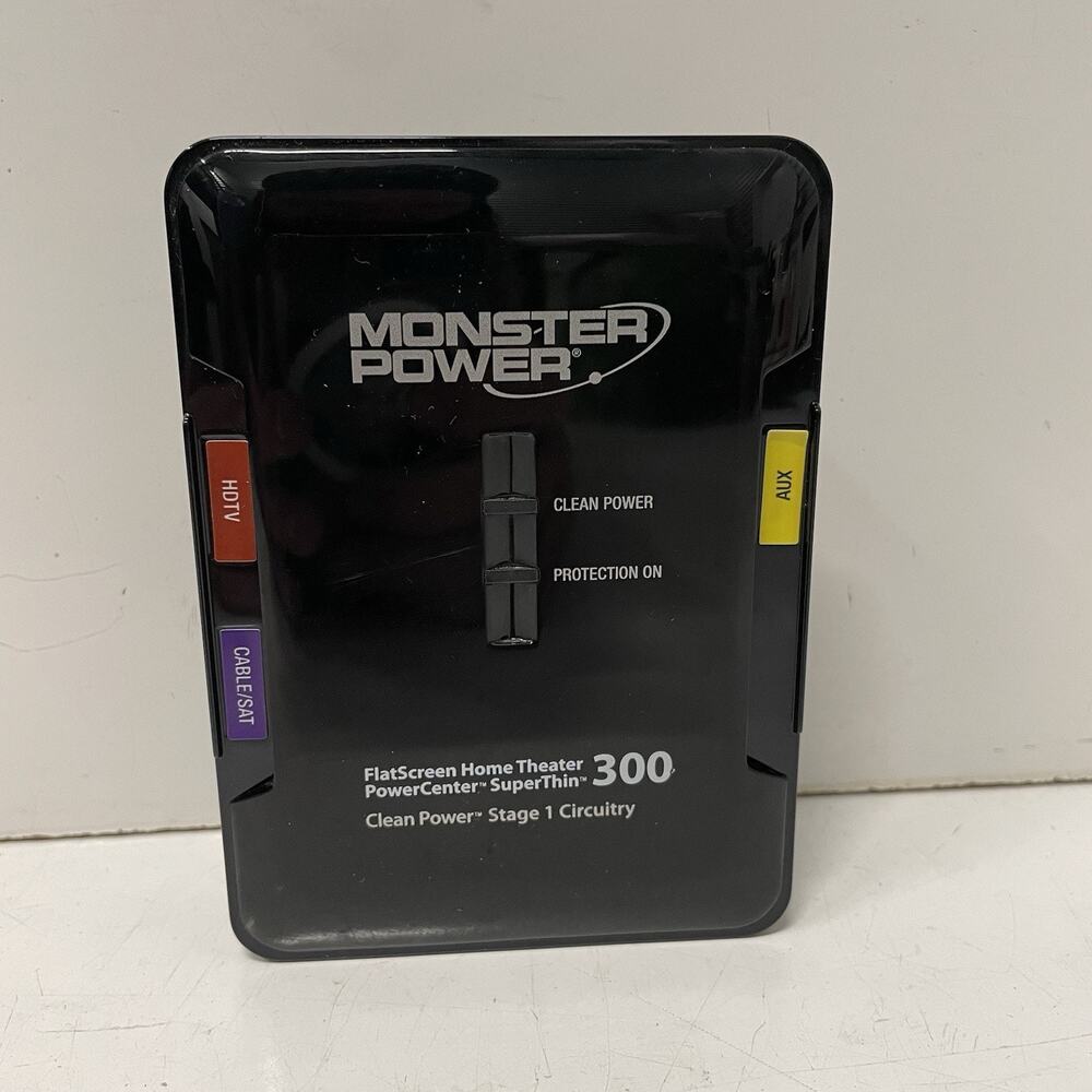 MONSTER POWER 300 FlatScreen Home Theater CLEAN Power Center Conditioner